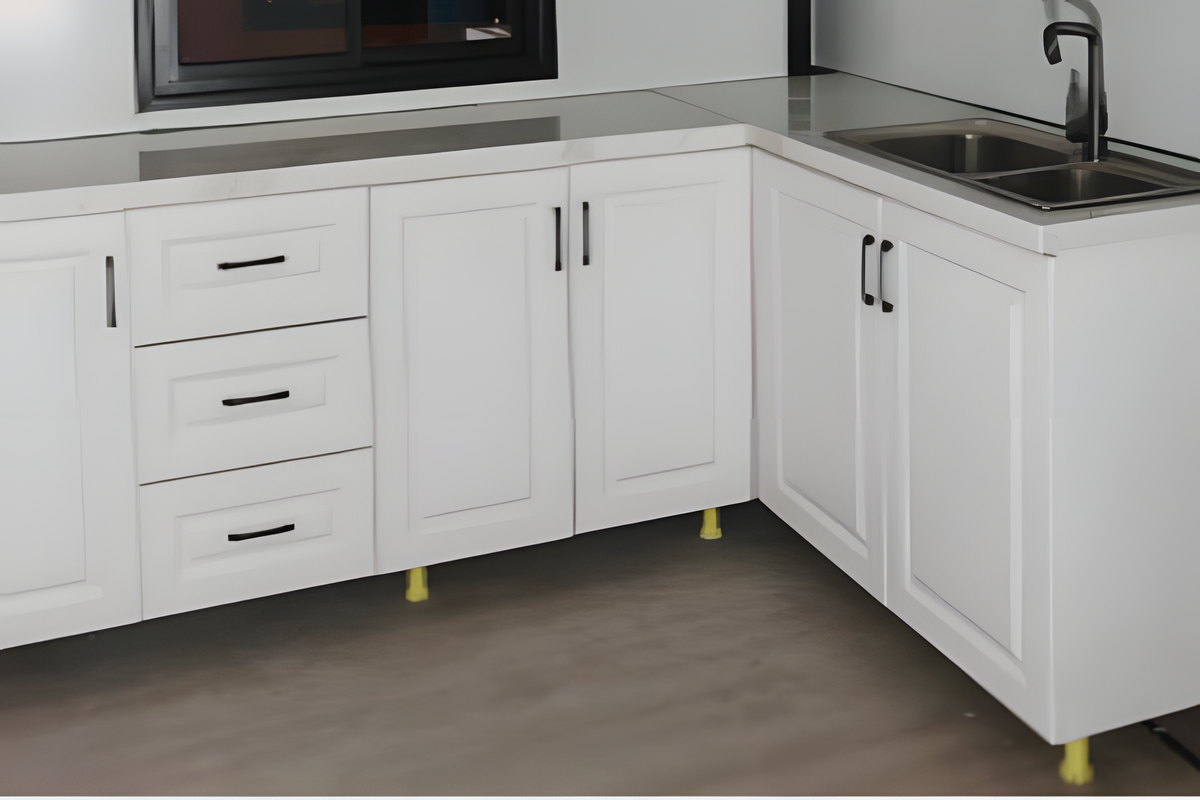 Cocina instalada de fábrica en una casa modular AVITA